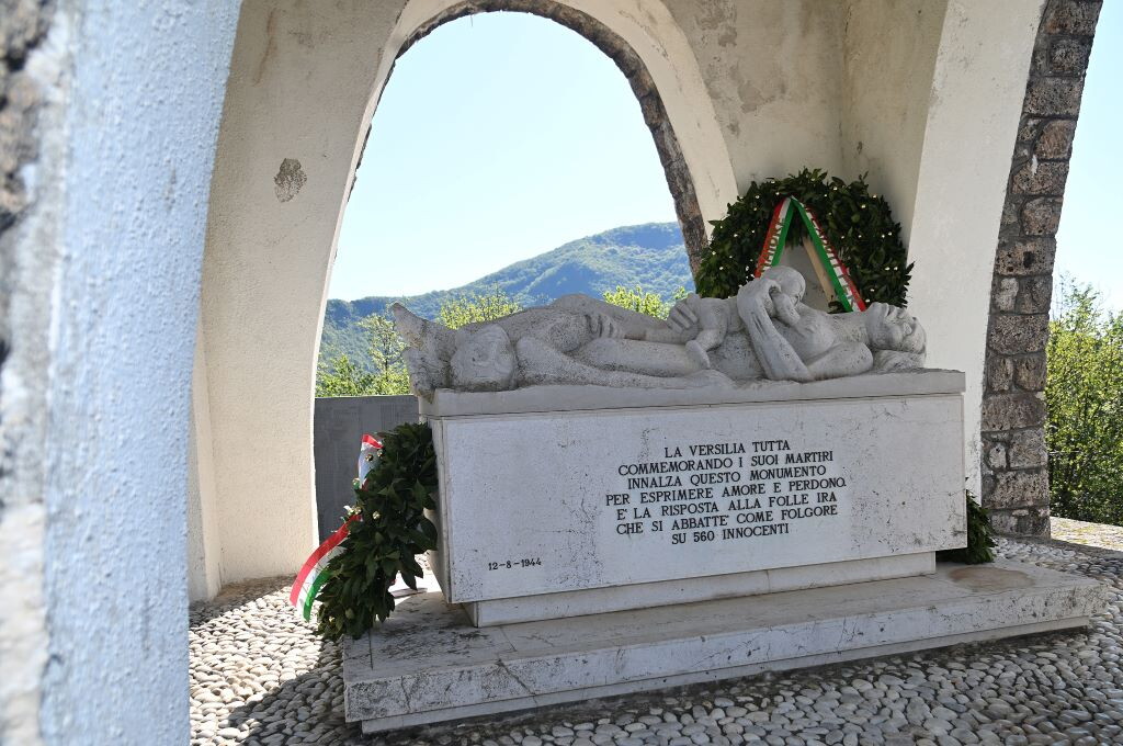 Mattarella: Sant'anna di Stazzema "simbolo dell'abisso in cui le guerre possono precipitare"