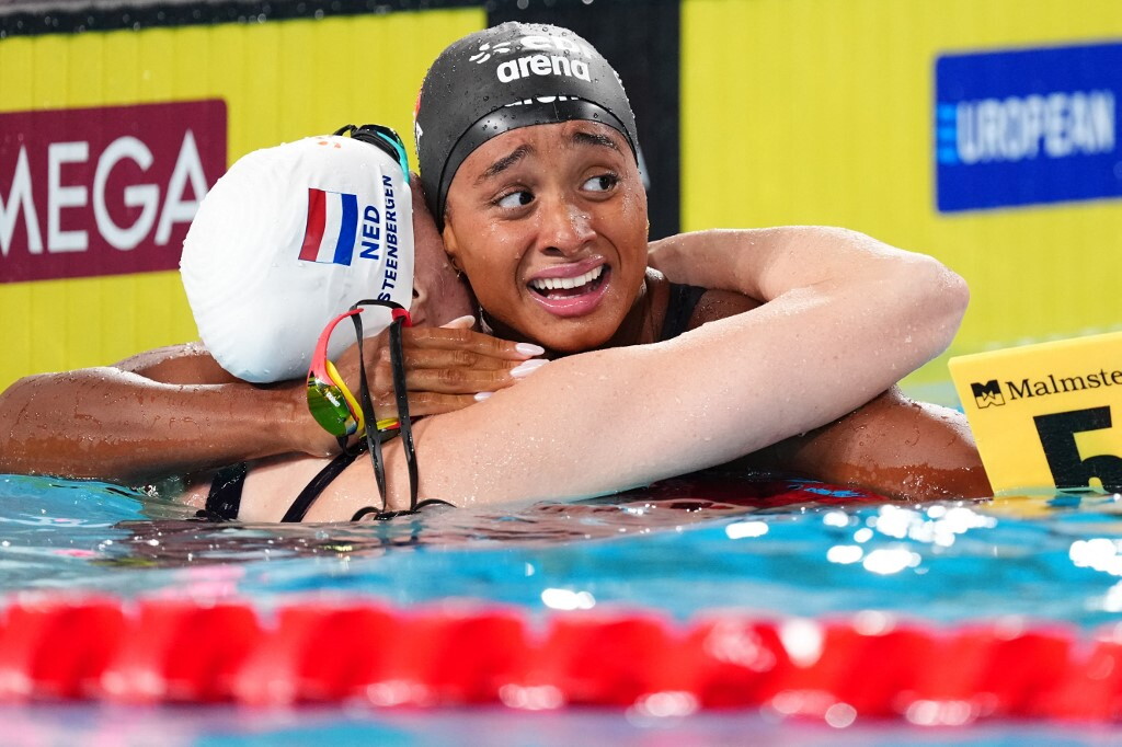 Curtis da record: è la dorsista più veloce del mondo. Bronzo per Ceccon e Pilato a Parigi