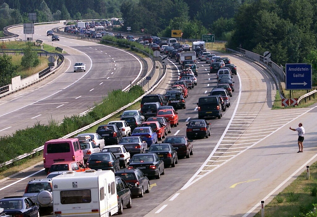 Weekend da bollino rosso per il traffico a Ferragosto