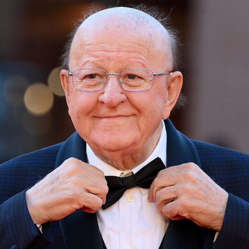 https://images.agi.it/pictures/agi/agi/2026/08/15/054247065-b7646a0f-996d-44e7-97be-8bd9b7fe8b29.jpg