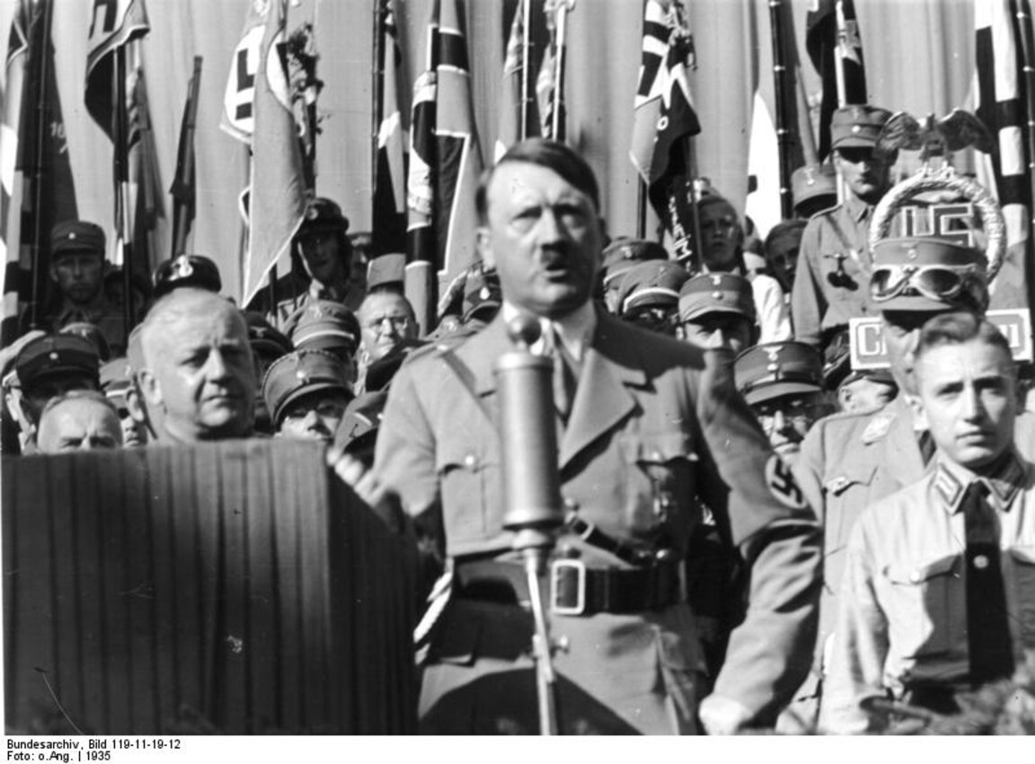 Il professore che per due volte mise il bisturi nella gola di Hitler