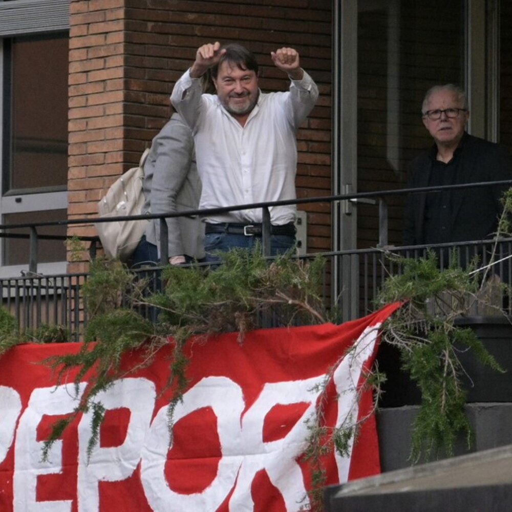 The political clash continues on Report. Centre-right: "Clarify the fees". M5s-Avs build a wall