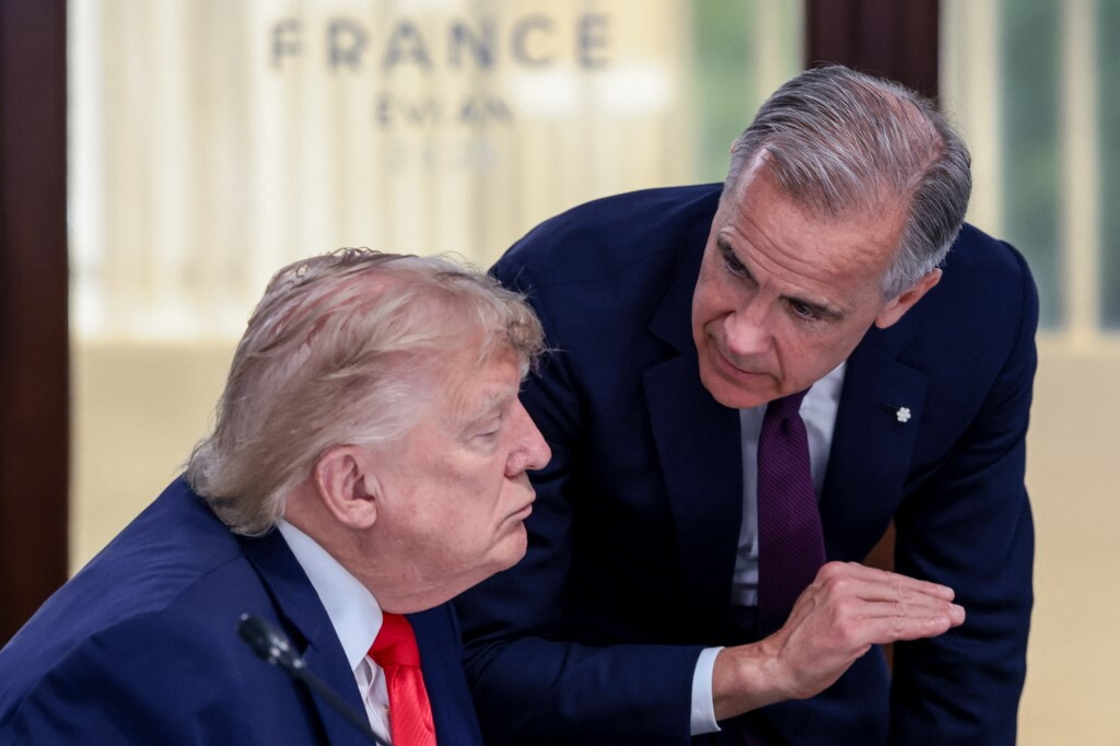 Trump sospende il 50% dei dazi nei confronti del Canada, accordo in vista. Carney: "Progre...