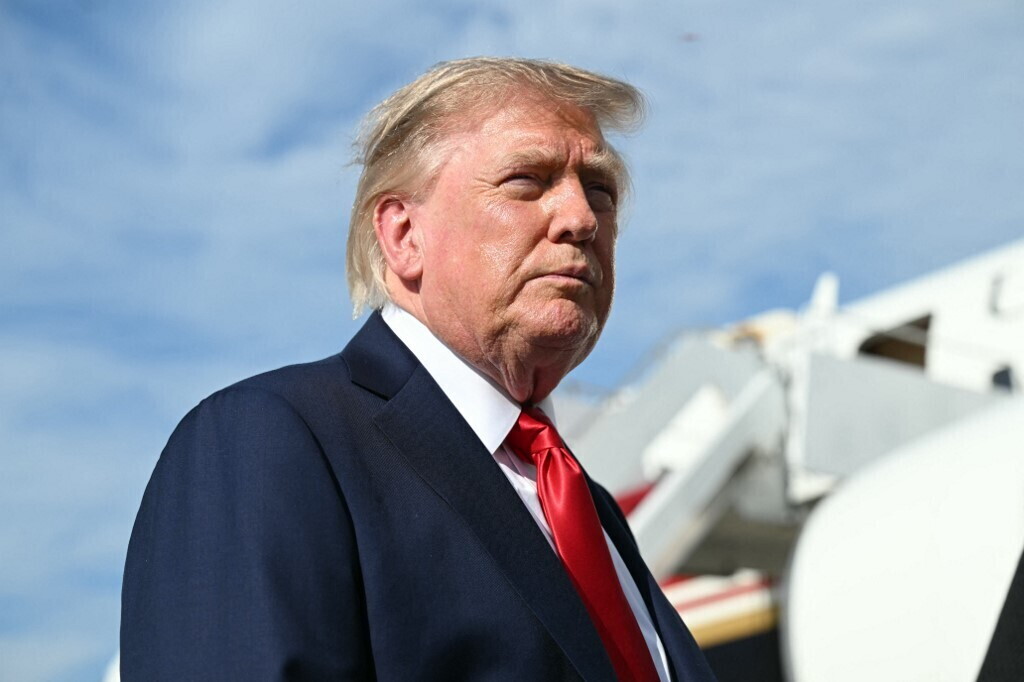 Trump: "E' ora che l'Ucraina abbia un nuovo presidente". Plauso di Mosca