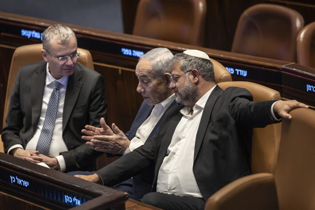 Israele martedì al voto: sondaggi, nessuno avrà la maggioranza. Netanyahu rischia