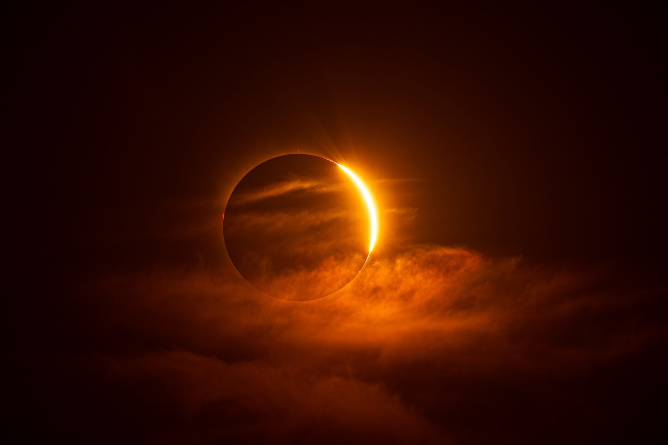 Il 28 agosto eclissi parziale di Luna, spettacolo all'alba per Europa e Italia