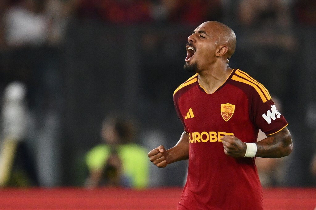 La Roma cala il poker grazie a Dybala e Malen
