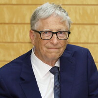 Il nuovo avvertimento di Bill Gates: "Il mondo non è pronto per l'IA"
