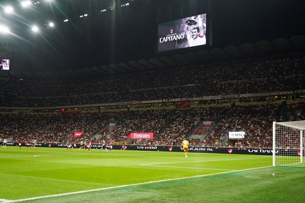 Il Milan soffre ma poi doma il Venezia, 2-0 con Ramos e un'autorete