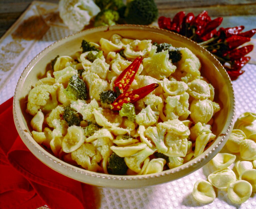 Giochi del Mediterraneo: non solo pizza e orecchiette, cosa (e dove) mangiano gli atleti