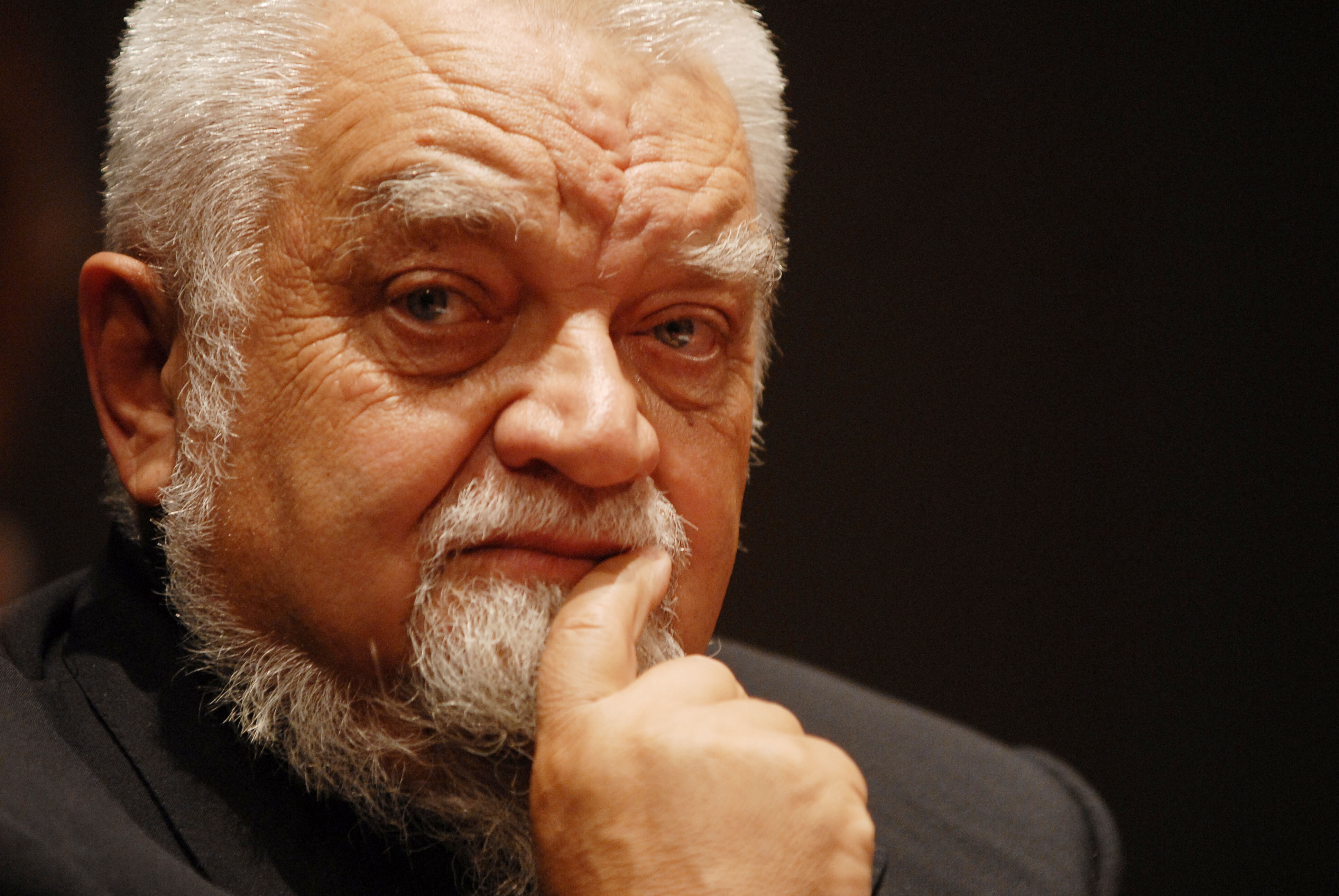 È morto Enzo Bianchi, fondatore della Comunità di Bose