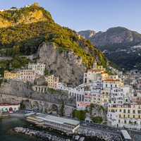 Una 'rinascita' tutta al femminile grazie alla moda Made in Italy