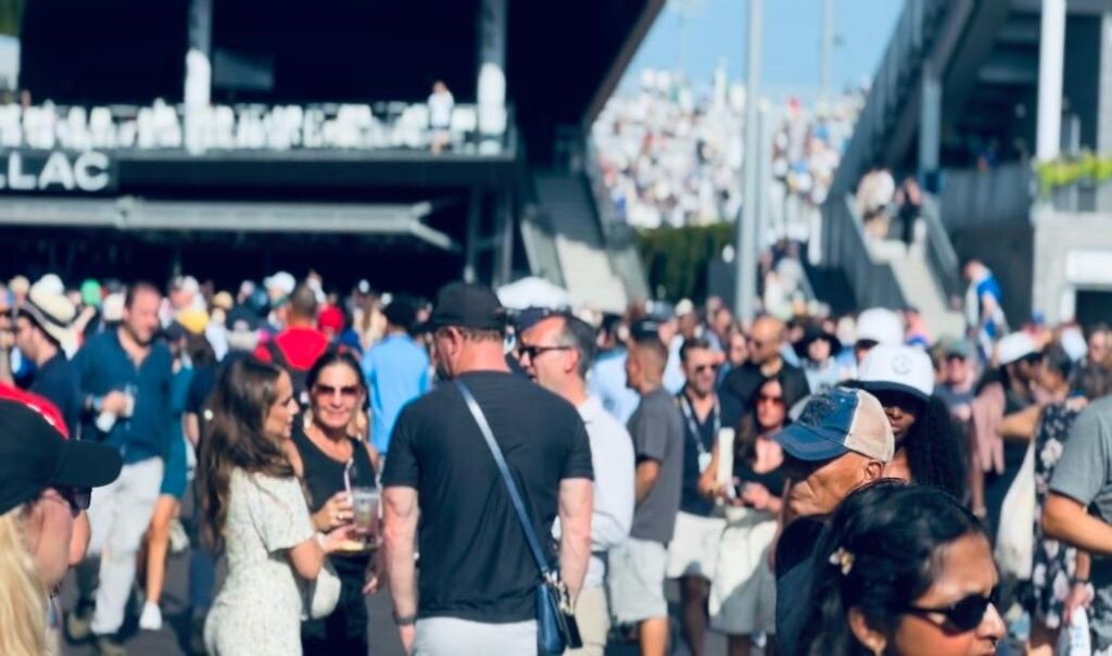 Folla agli Us Open e prezzi alle stelle, 40 euro per un'insalata