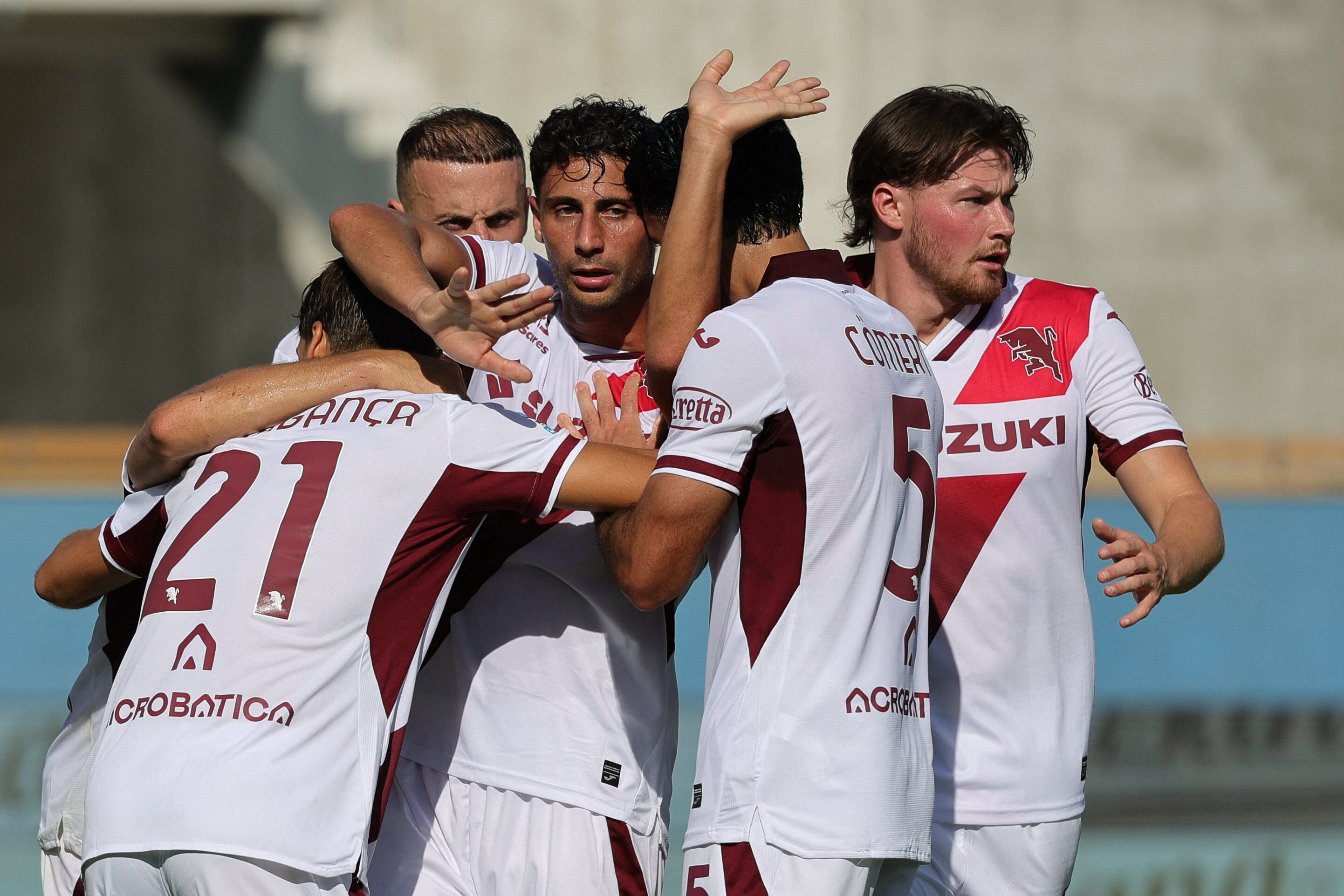 Il Torino batte la Fiorentina 2-1, a rischio la panchina viola di Fabio Grosso