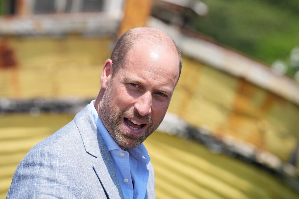 Il principe William lancia un progetto contro i suicidi in un evento sportivo a Liverpool con esperti e atleti
