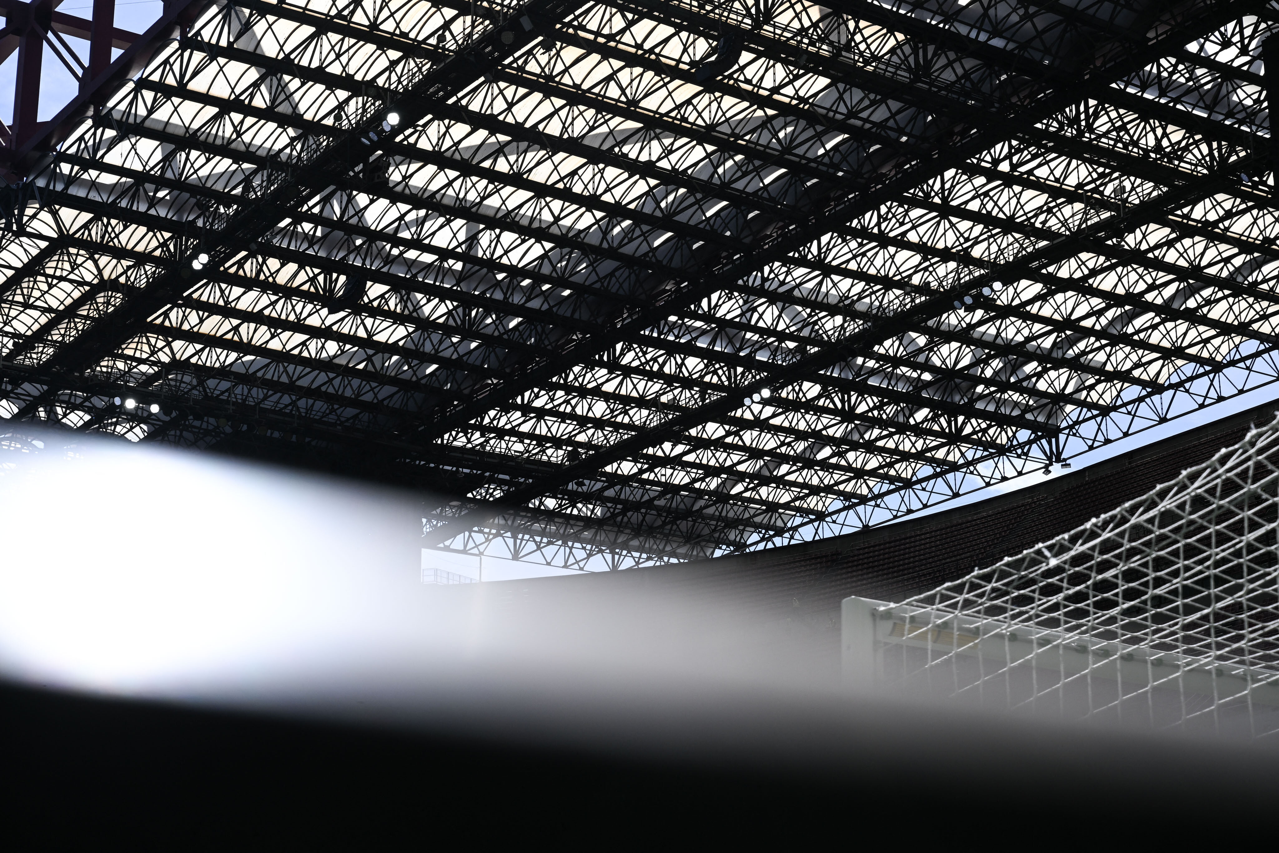 "San Siro è rock", un libro celebra 50 anni di gloria