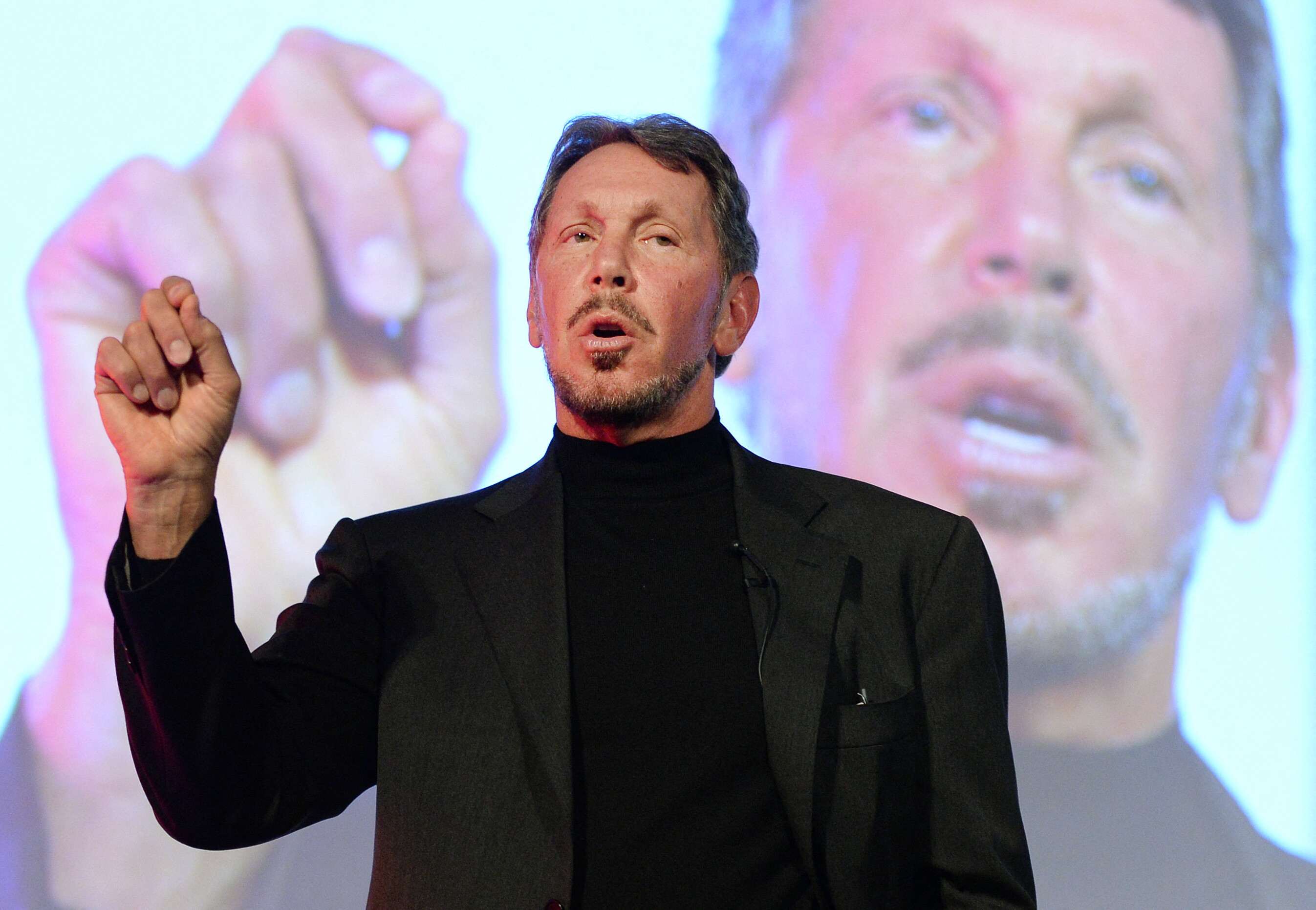 Larry Ellison vende 50 milioni di azioni Oracle, guadagnerà 7,5 miliardi di dollari