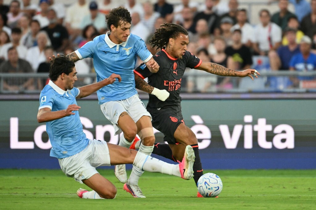 La doppietta di Moreira salva il Milan, 2-2 con la Lazio