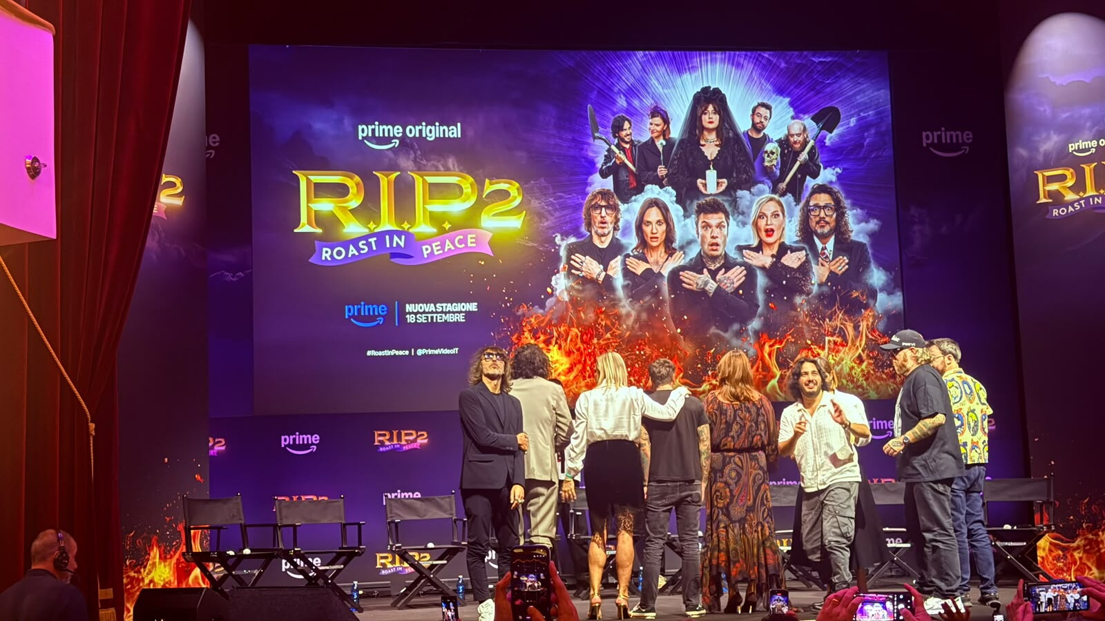 Tutti al funerale di Fedez e Simona Ventura, 'Rip 2' su Prime Video