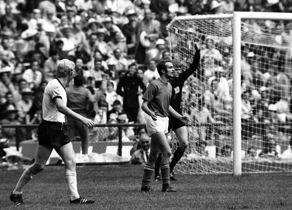Mazzola, il "Baffo" che rese grande l'Inter di Herrera