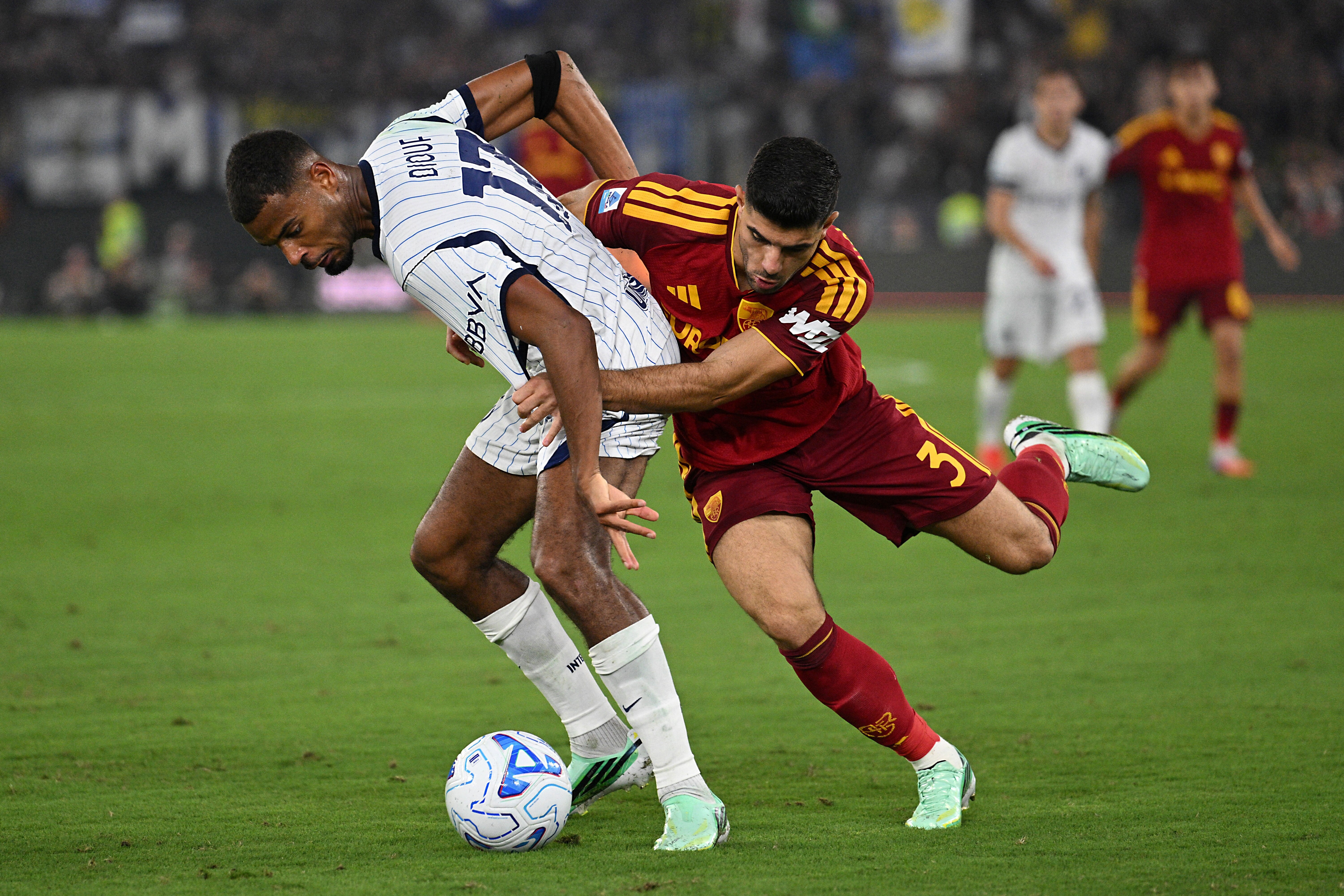 Gara spettacolo tra Roma e Inter, finisce 2-2