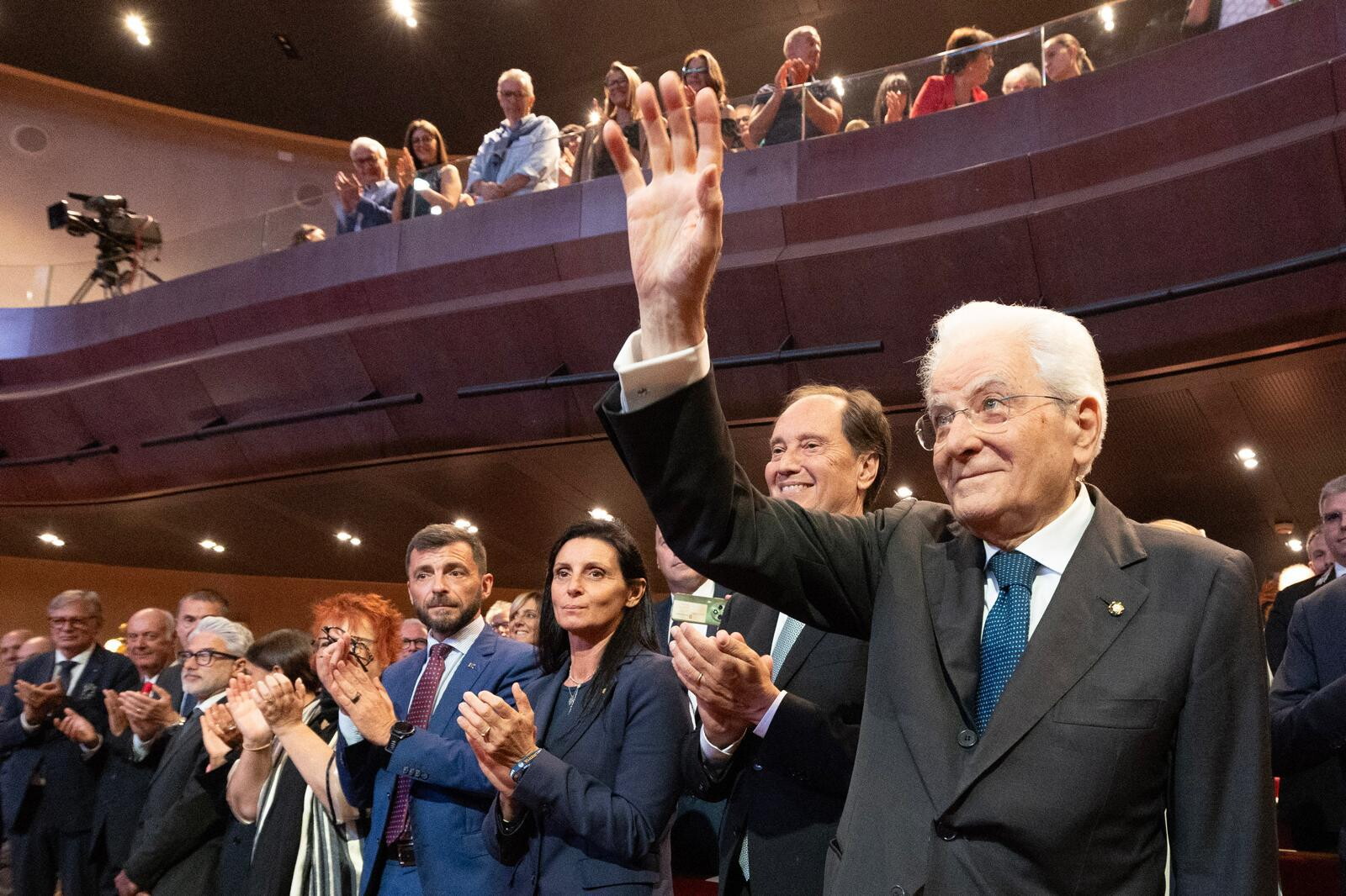Mattarella: "No al pensiero unico, è strumento di oppressione"