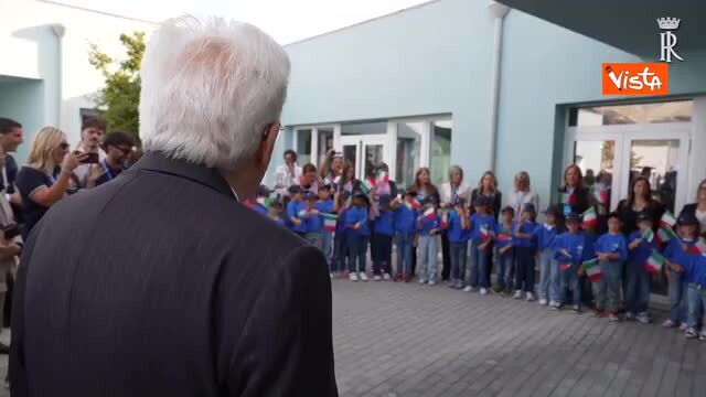 I bambini di Amatrice a Mattarella: Rimettiamo il Sì alla fine dell'Inno?