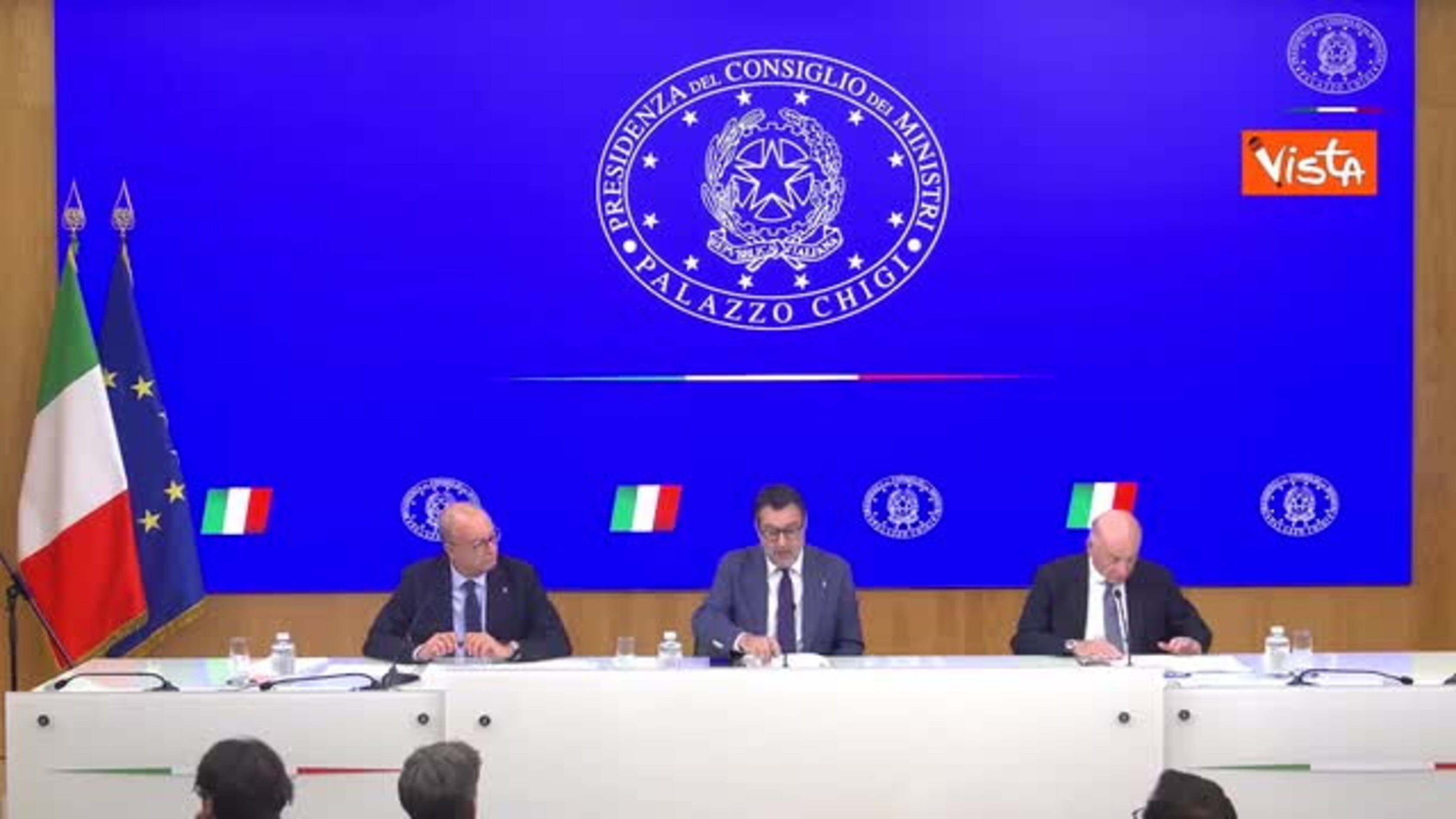 Salvini: Troppi bimbi in classe che non parlano italiano complica processo educativo
