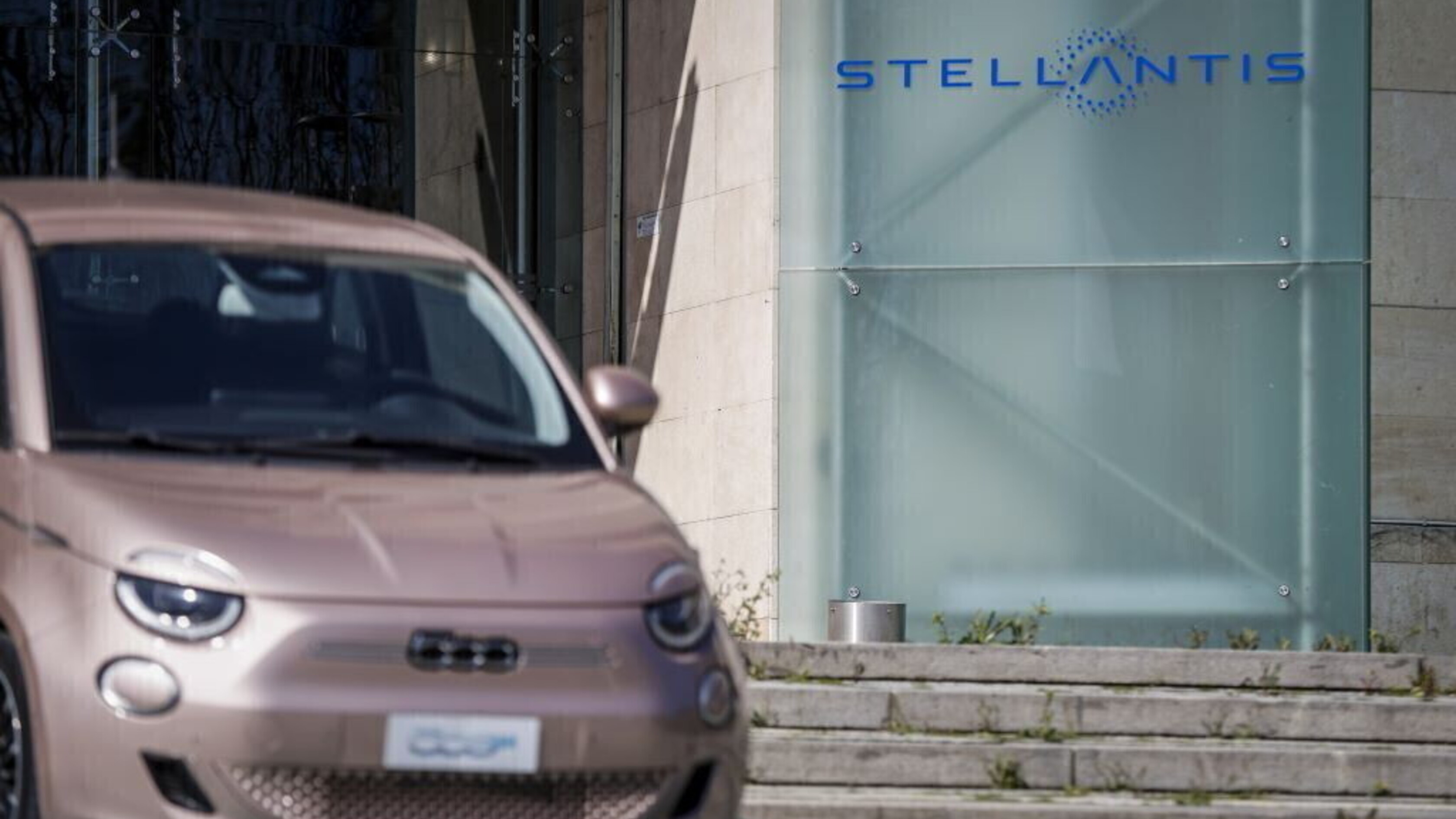 Quali auto Stellantis non pagano il bollo? La lista dei modelli
