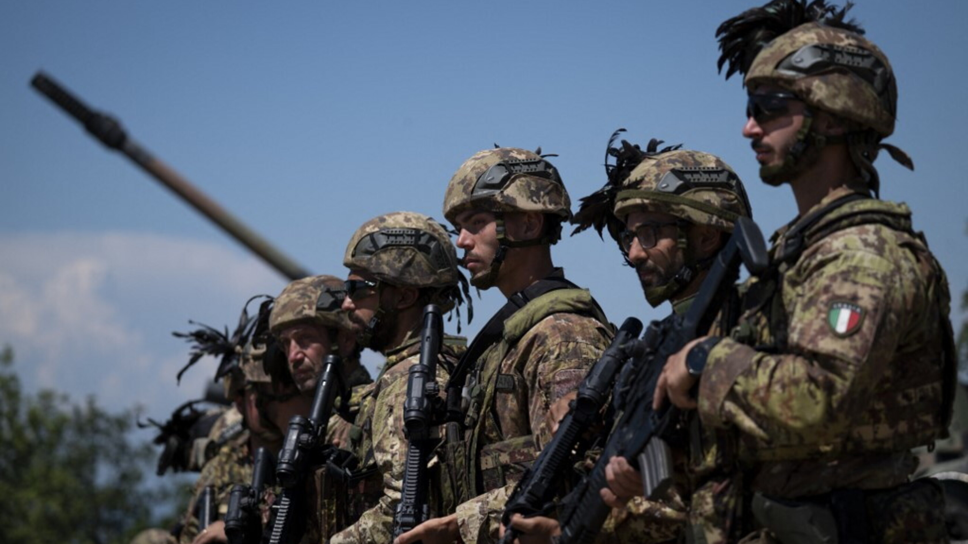 Lettonia, incidente in esercitazione NATO: 4 militari italiani feriti