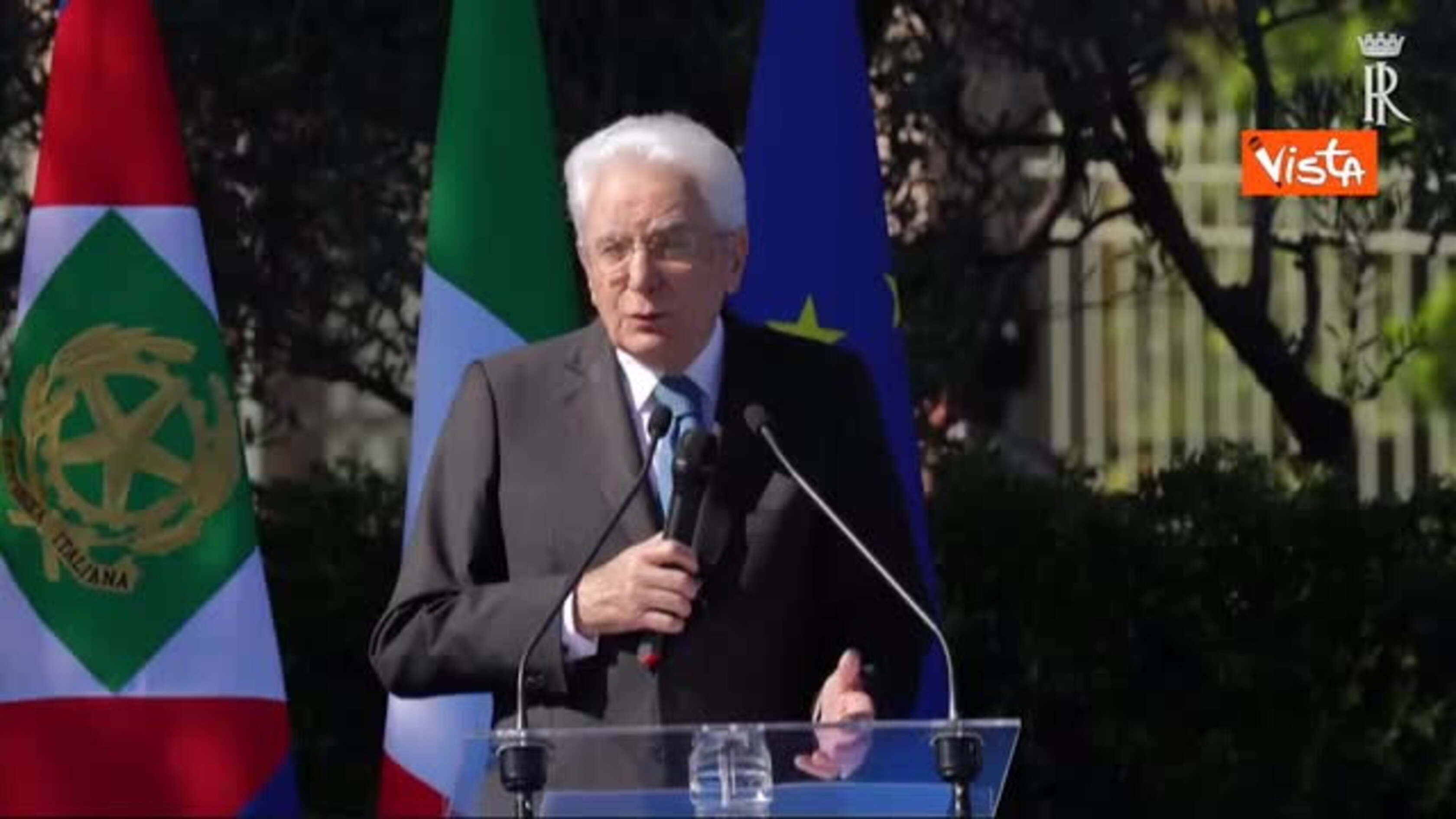 Mattarella a Castelporziano: Rimuovere barriere invisibili come pregiudizio ed egoismo