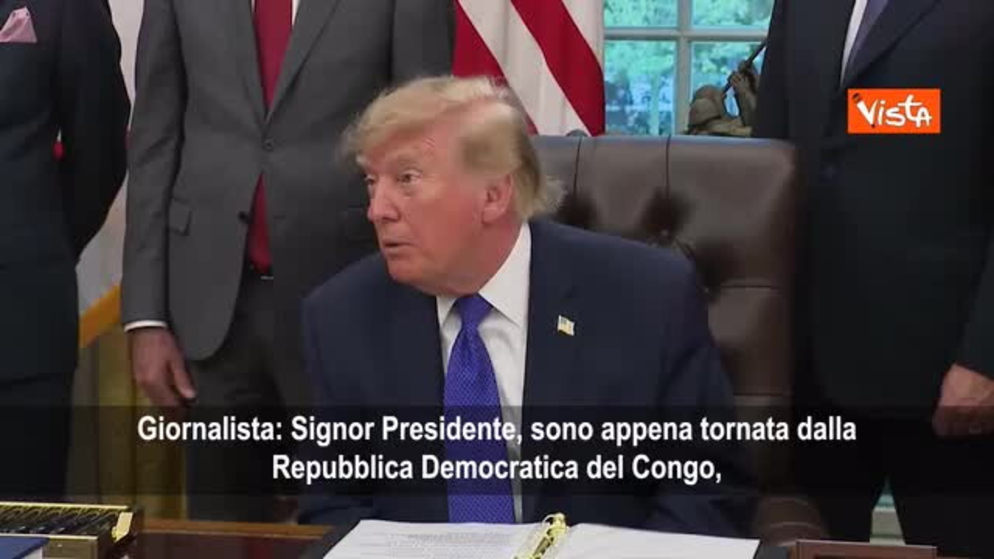 Trump chiede alla giornalista africana: Come sta andando con l'ebola?