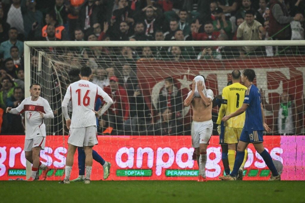 La parabola del calcio in Turchia, bufera sugli arbitri