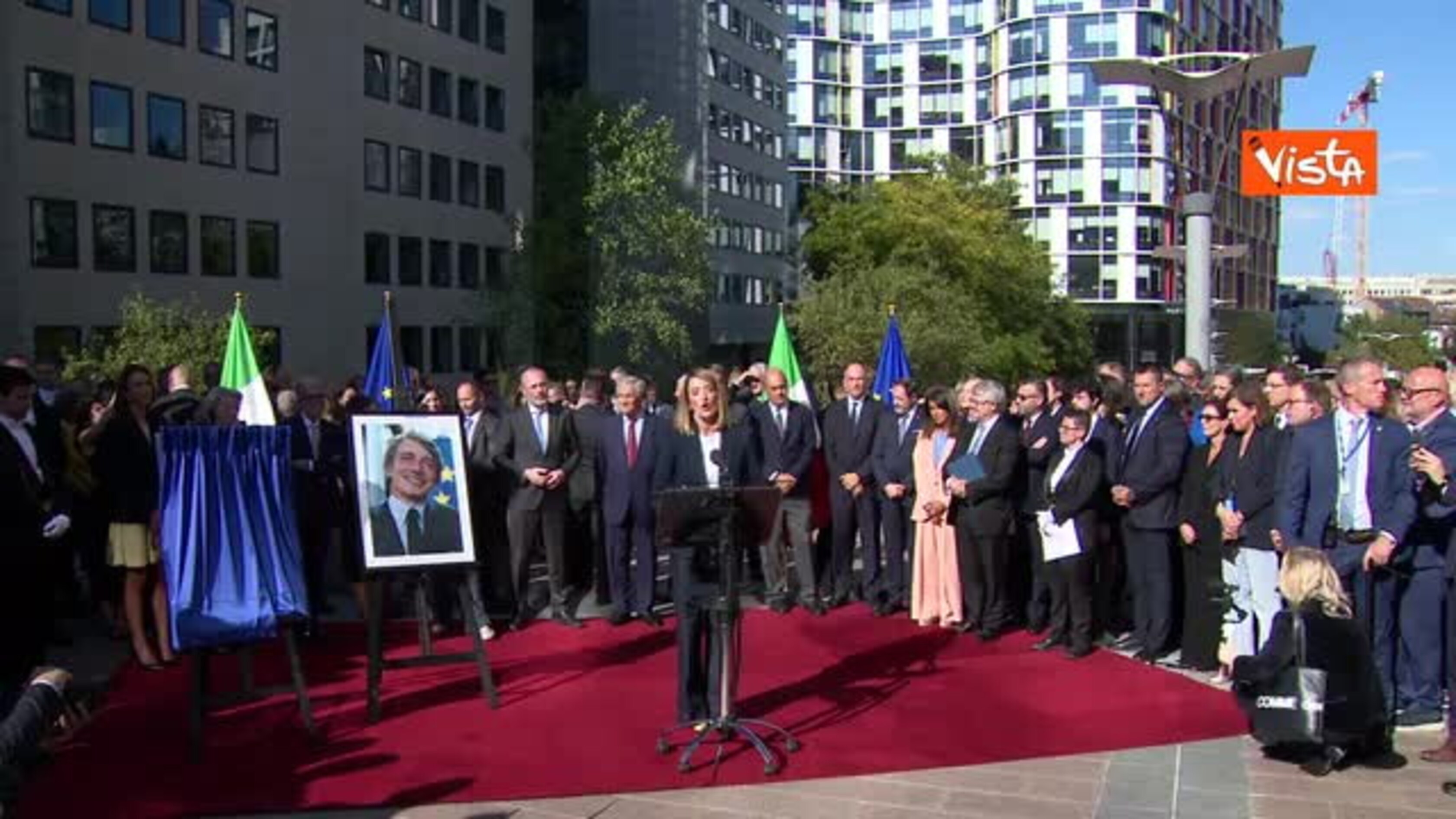 Metsola ricorda Sassoli: Nel 2020 ha aperto le porte del Parlamento a fragili e senzatetto
