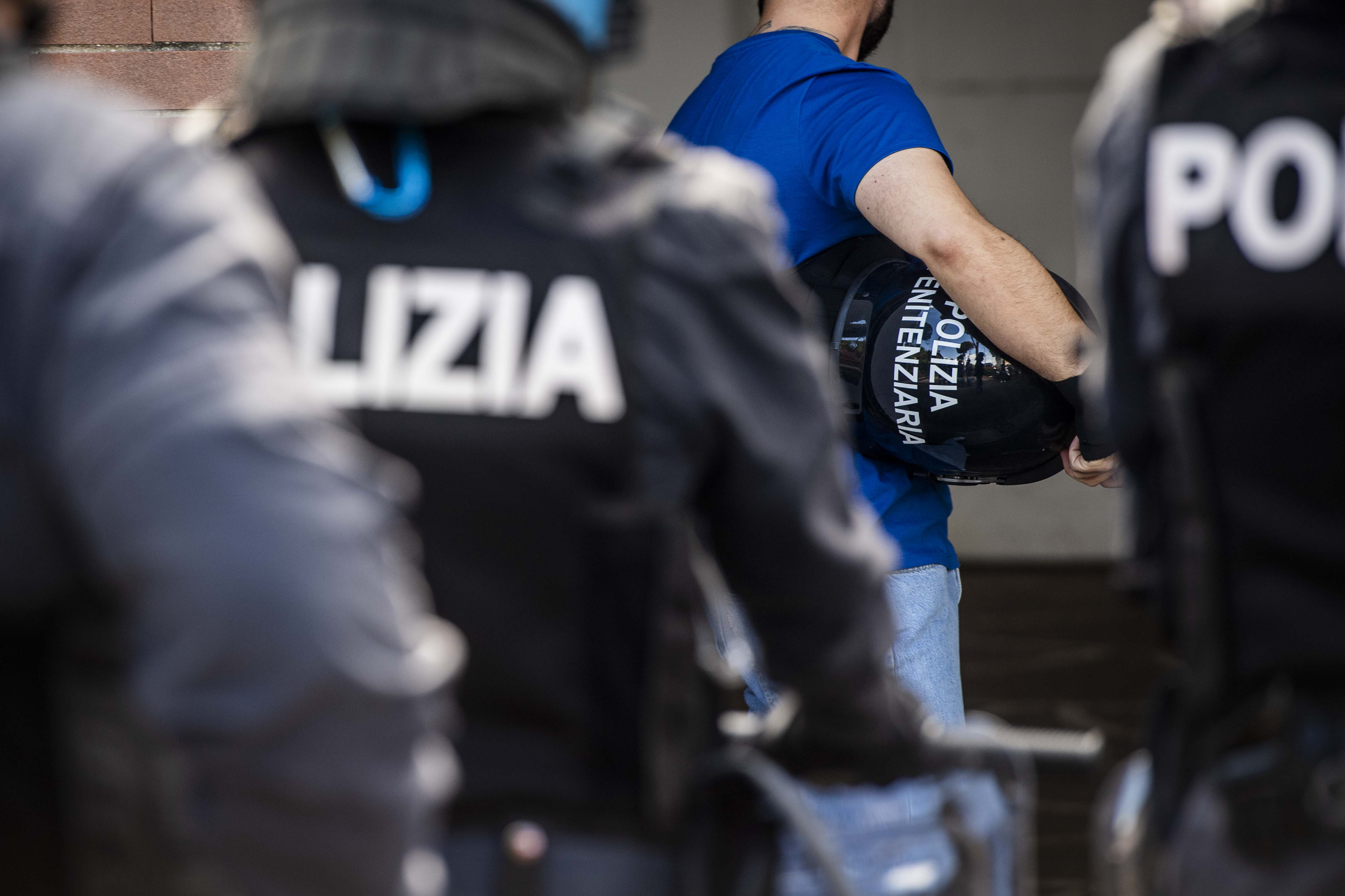 Rivolta al carcere Don Bosco di Pisa: la protesta dei detenuti finisce in diretta suTikTok