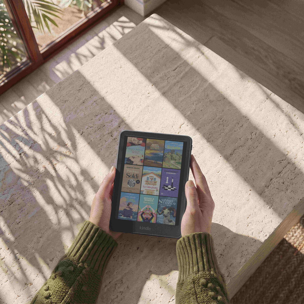 Amazon renews Kindles, more color and new accessories for digital reading