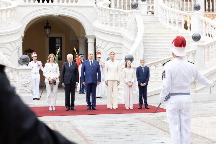 Mattarella in visita nel Principato di Monaco, è la prima volta di un Capo di Stato italiano