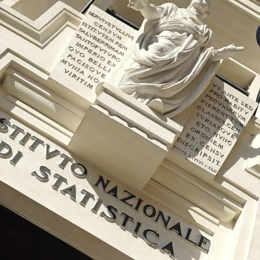 https://images.agi.it/pictures/agi/agi/2026/10/05/084234351-2e978af4-f5f9-44c1-840b-90b97ee55946.jpg