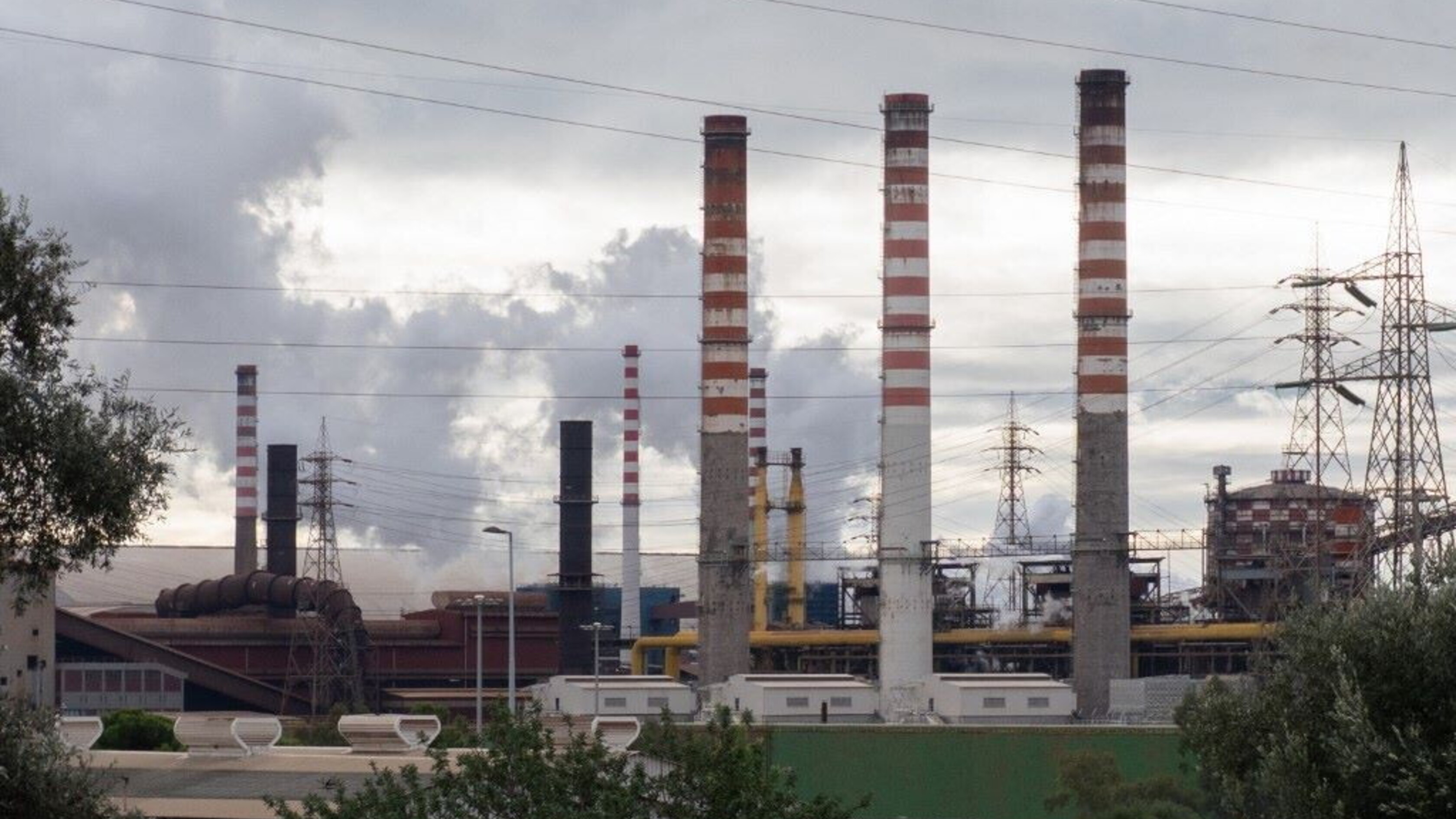 Ex Ilva, confermato il blocco degli altoforni: la Cassazione deciderà il 20 ottobre