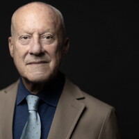 Norman Foster firma l'opera al carcere di Matera: nasce la "Porta della Speranza