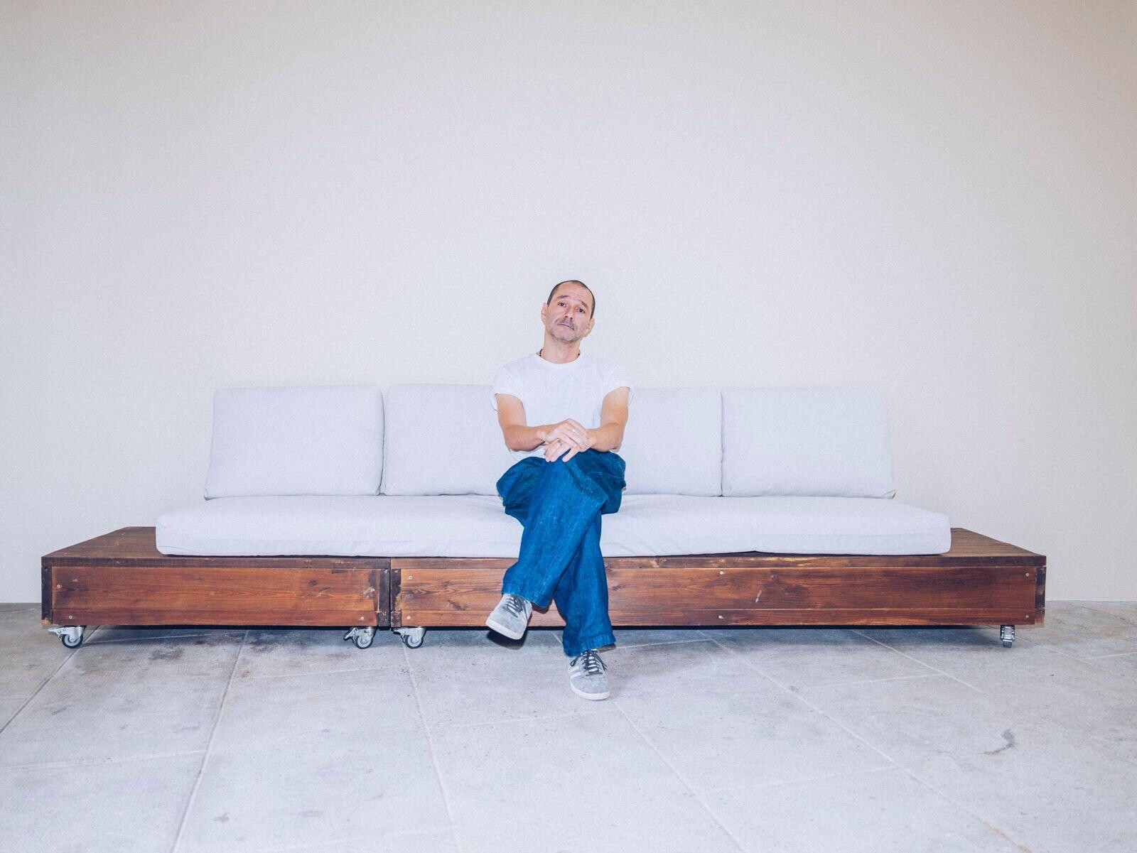 Davide Boosta fa cantare il coro di voci del suo piano (l'intervista)