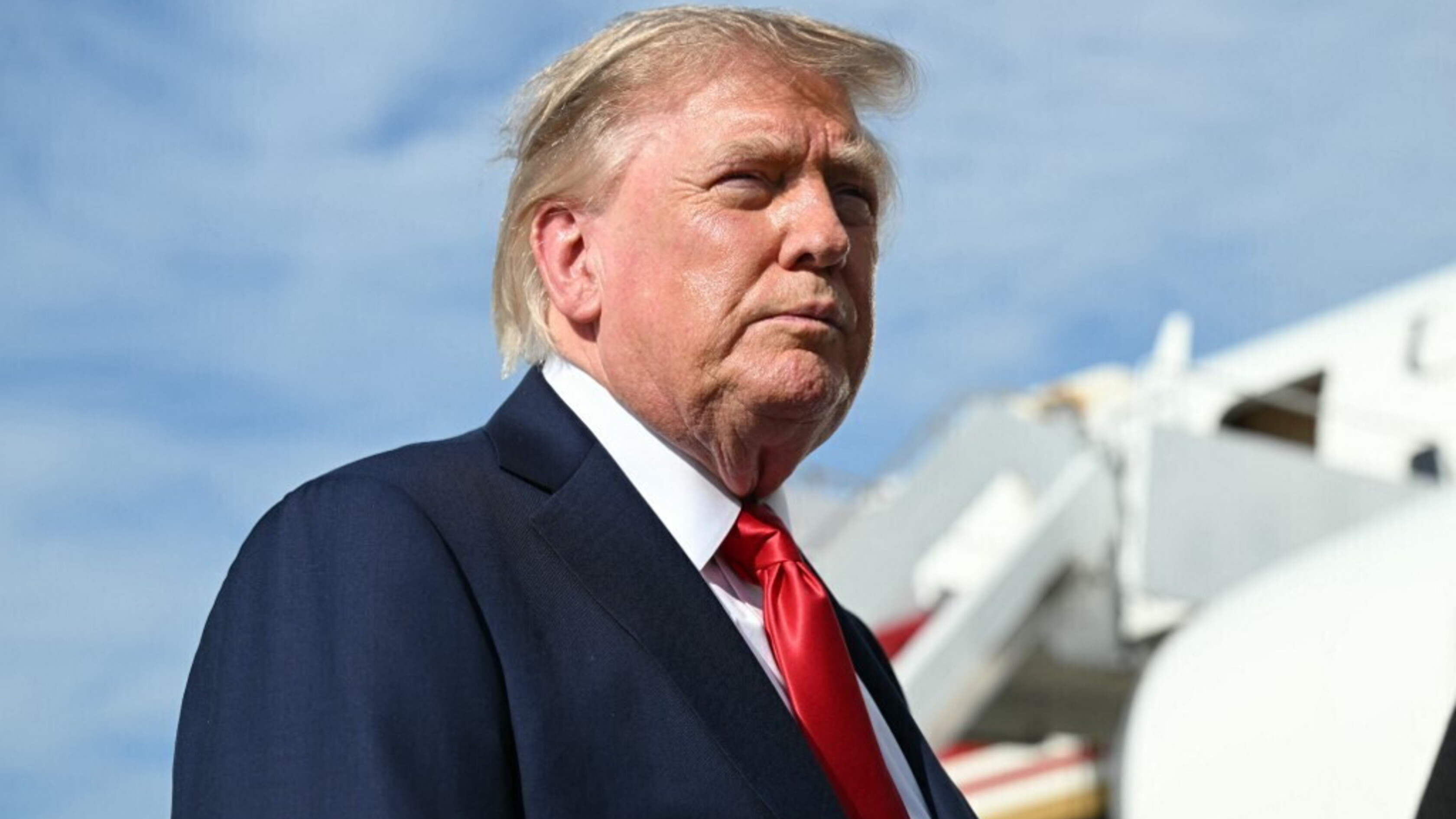 Trump invita l'Ucraina a un nuovo presidente per l'accordo con la Russia