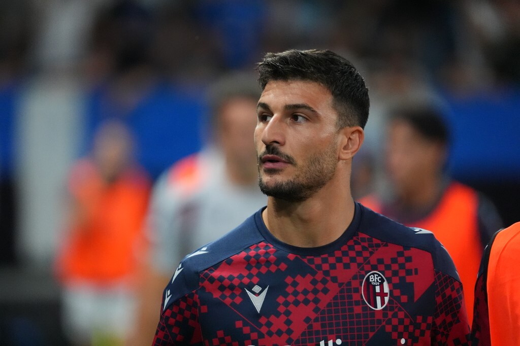 Lecce-Bologna 1-2, Orsolini ed Enem regalano a Palladino la prima vittoria della stagione