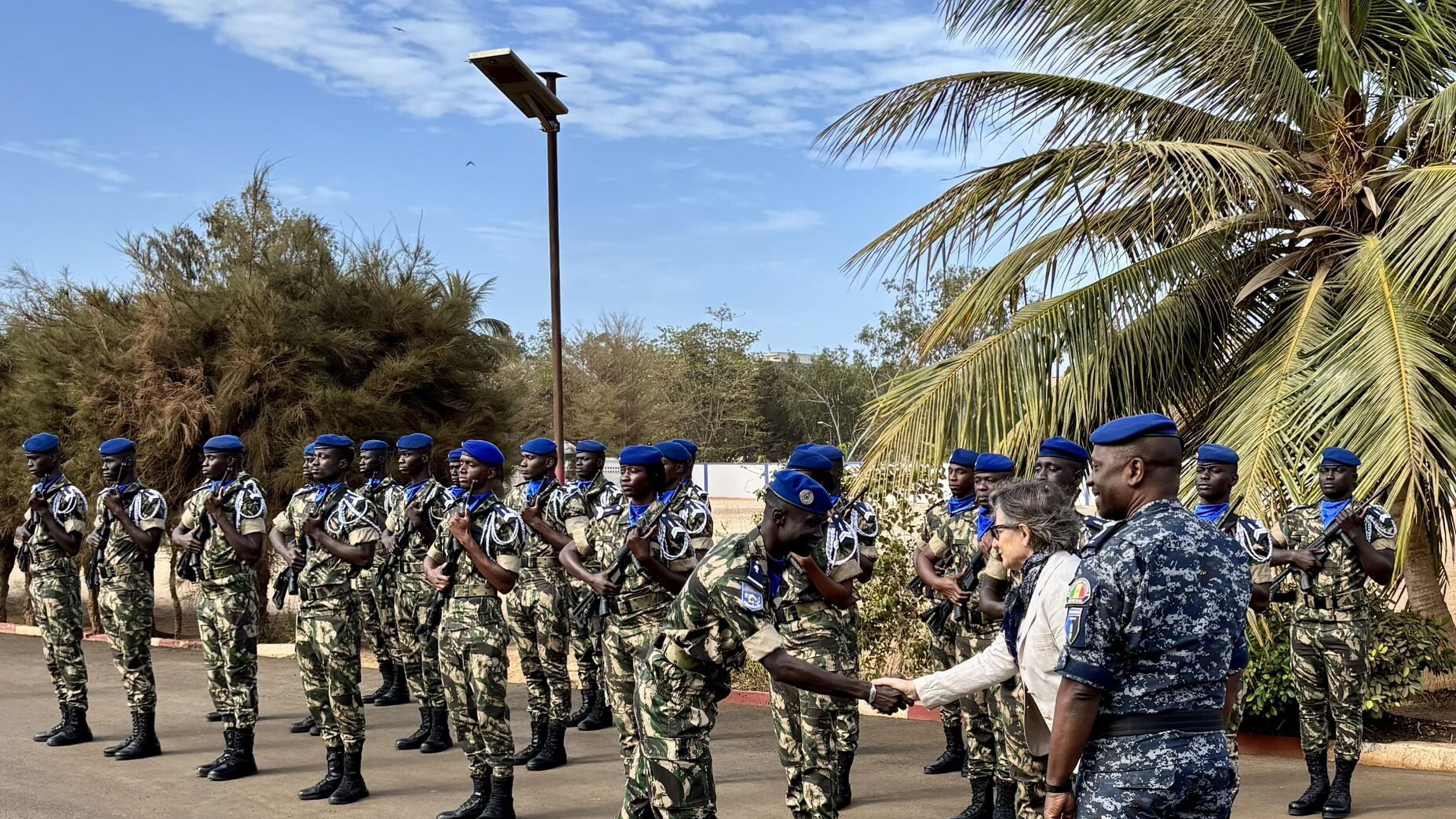 Senegal-Italia: l'ambasciatore Tommasi visita i militari italiani