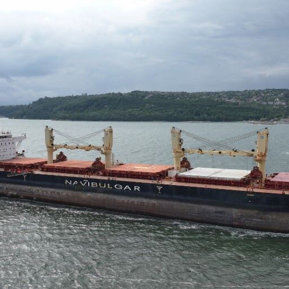 Anteprima: Bulgaria, altre due navi colpite nel Mar Nero, l'Ue: "Si è aperto un nuovo fronte di guer…