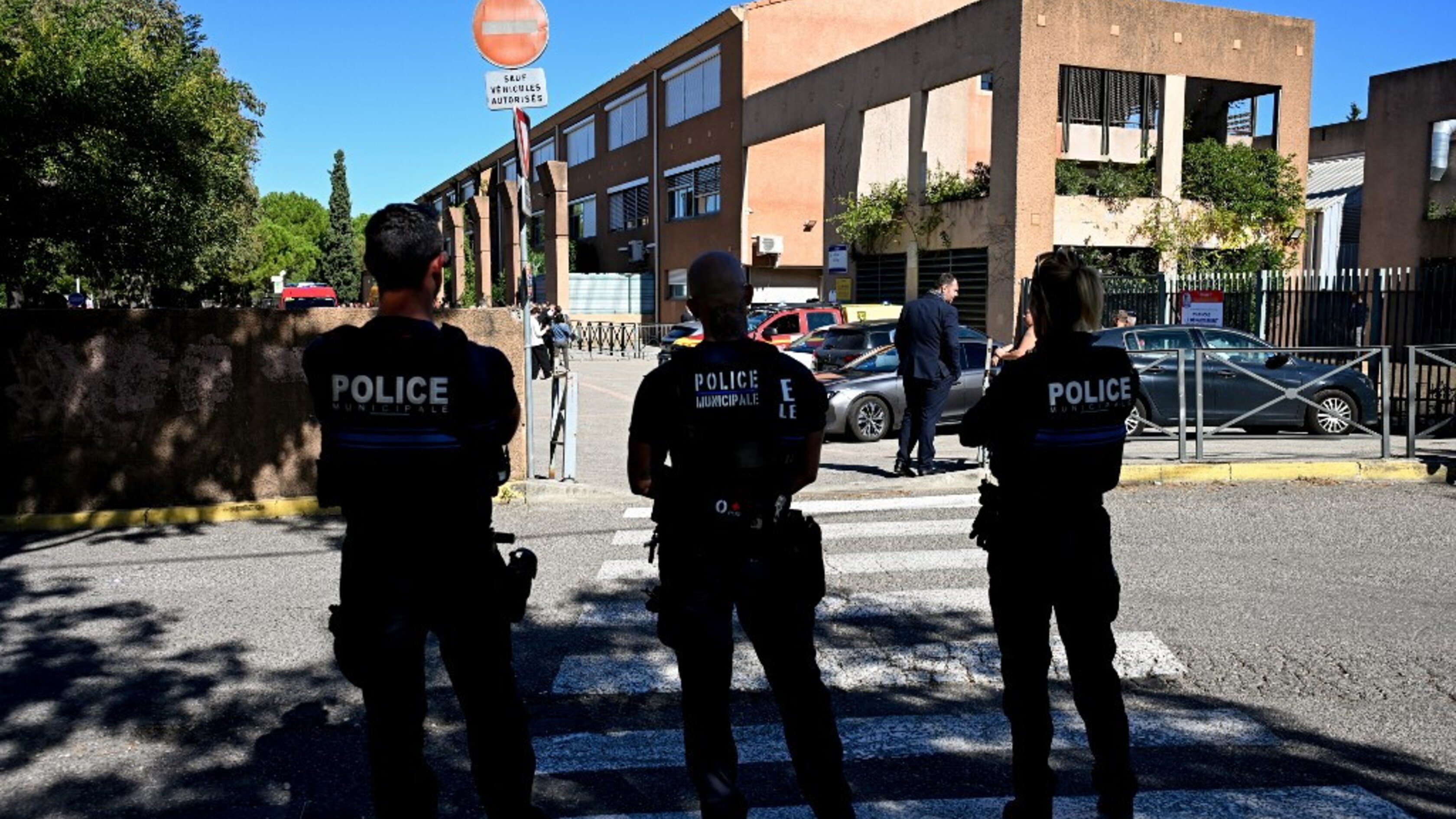 Il 14enne che ha sparato a scuola è legato a una comunità online che glorifica le stragi