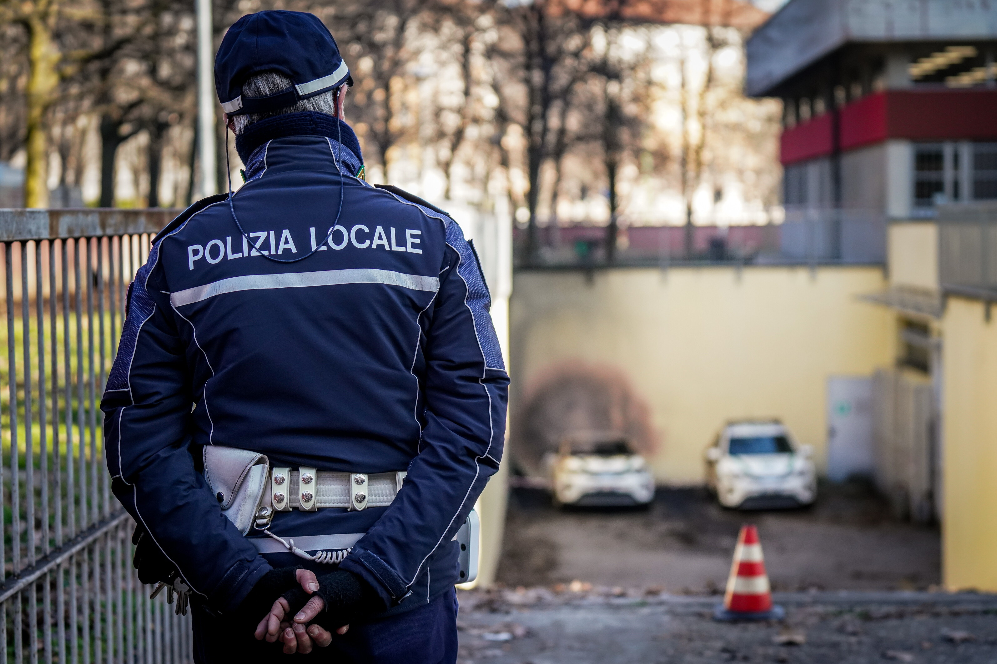 Roma, investe una donna con il passeggino e fugge: denunciato 20enne