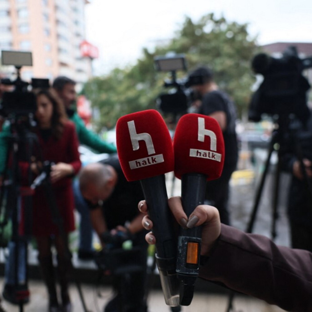 https://images.agi.it/pictures/agi/agi/2026/10/14/150212998-5722958b-c275-44c7-85af-4d7275fb91e4.jpg