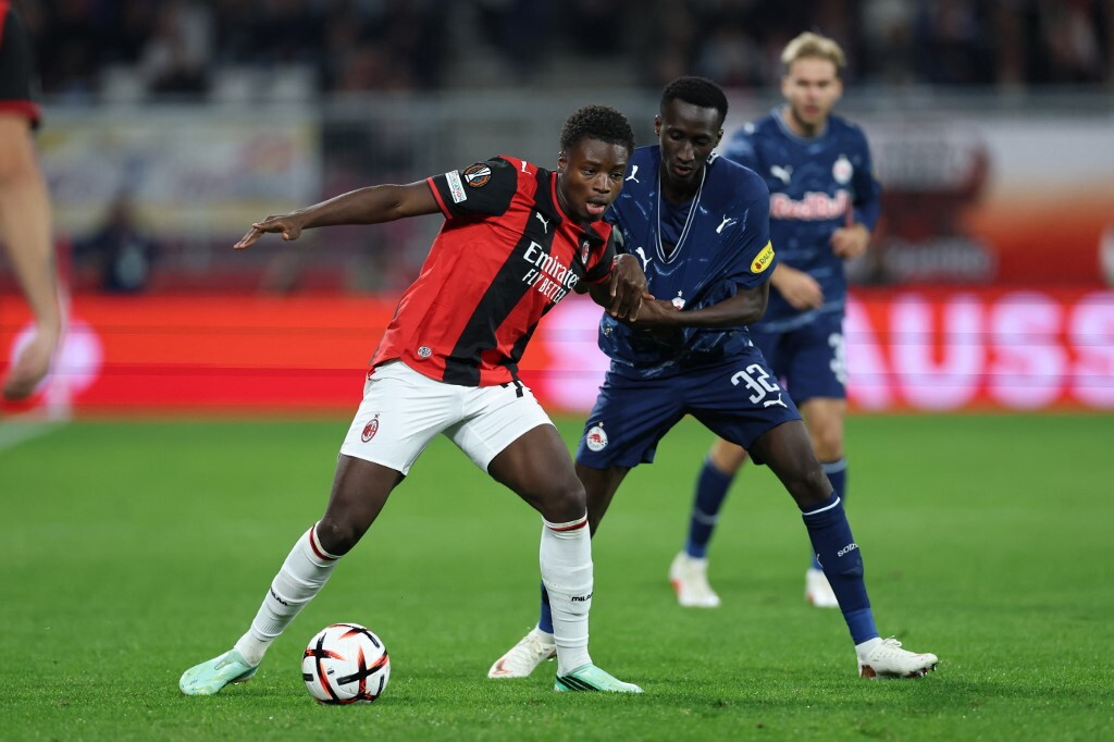 Il Milan travolge il Salisburgo 4-0, tripletta di Cisse