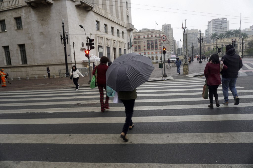 Weekend con qualche pioggia e calo delle temperature